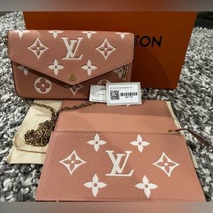 ❌ SOLD ❌ Louis Vuitton Felicie Pochette ❌ SOLD ❌